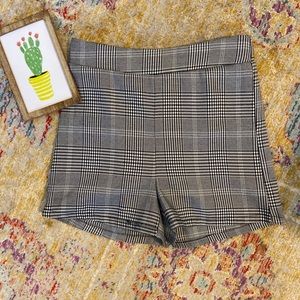 Girl’s high waisted shorts